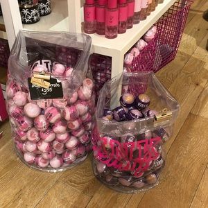 ISO ISO ISO ALL THESE ITEMS EACH PIC IS DIFFERENT